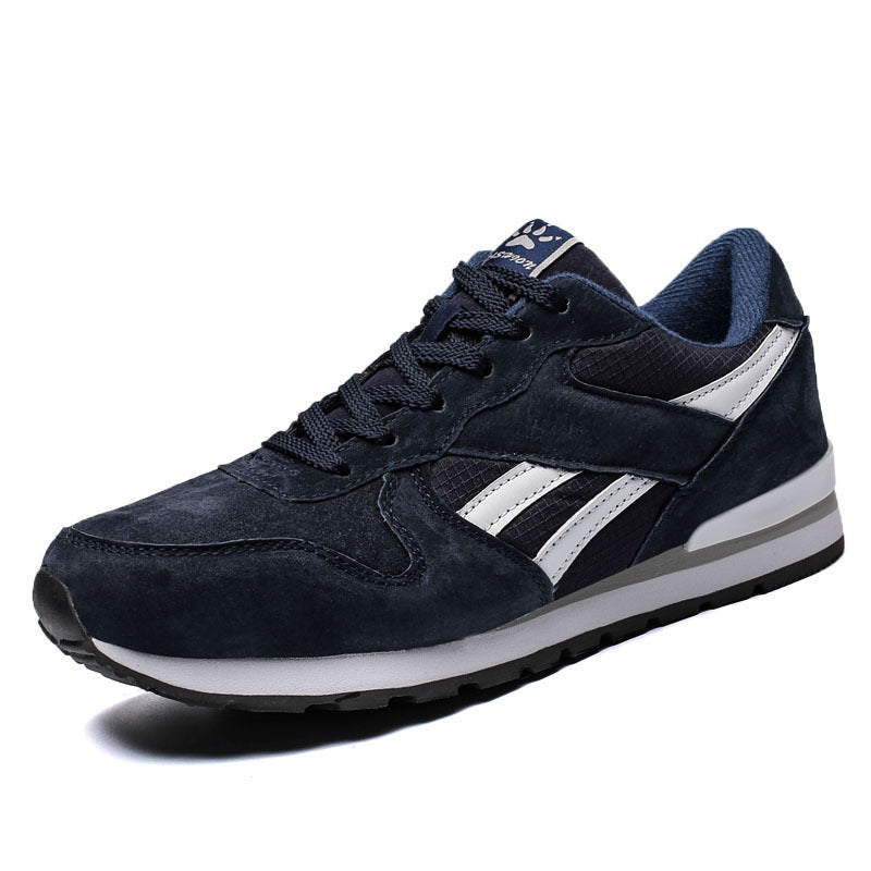 Casual sneakers
