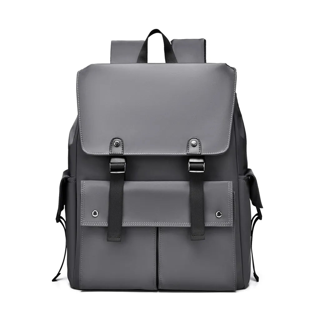 Mochila de Piel Sintética con Múltiples Bolsillos – Estilo Urbano y Funcionalidad